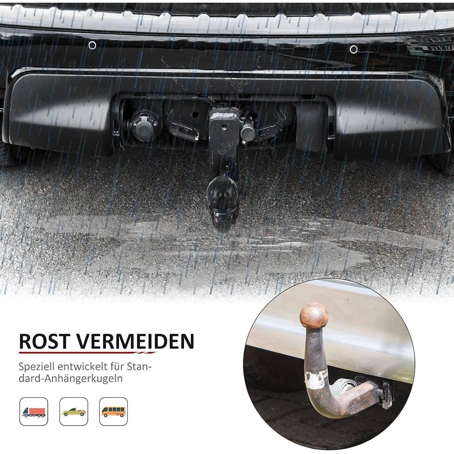 Anhängerkupplung mit Schutzabdeckung im Regen, um Rostprävention für Standard-Anhängerkugeln zu fördern; deutscher Text sagt „Rost vermeiden