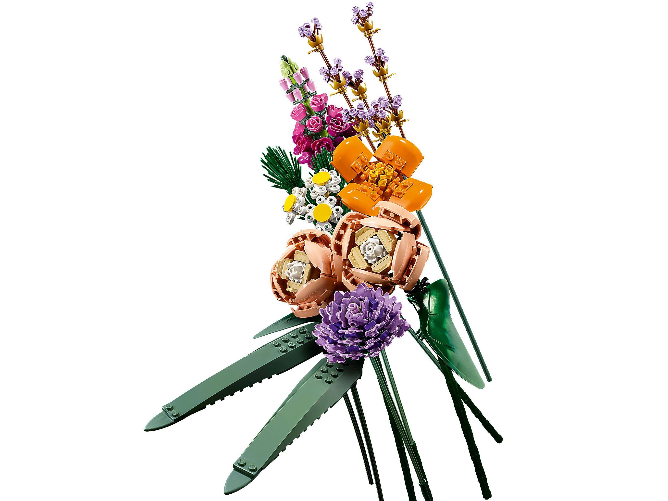 Ein bunter Blumenstrauß aus LEGO-ähnlichen Blumen, bestehend aus orangefarbigen, rosa, violetten und gelben Blüten mit grünen Stielen und Blättern.