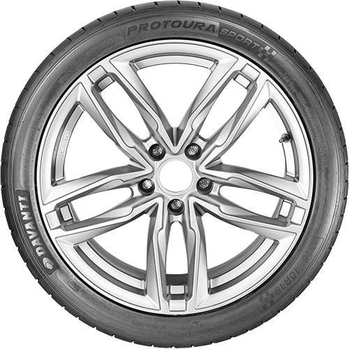 Silbernes fünfspeichiges Leichtmetallrad für Autos mit Reifen, frontal vor schwarzem Hintergrund abgebildet.
