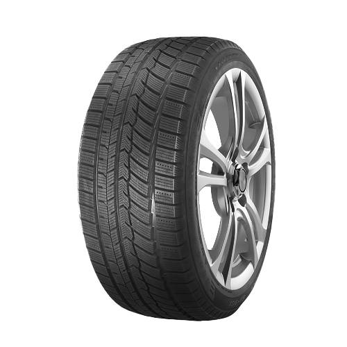 Silberlegiertes Rad mit schwarzem Winterreifen, isoliert auf schwarzem Hintergrund dargestellt.