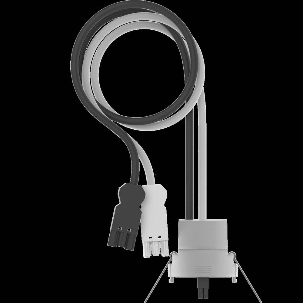 Aufgerolltes weißes Stromkabel mit zwei USB-Anschlüssen und einem Steckeradapter auf schwarzem Hintergrund.
