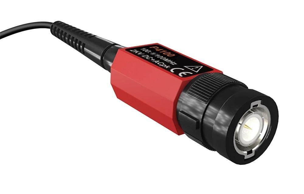 Rot-schwarze aufsteckbare LED-Inspektionsleuchte mit angebrachtem Stromkabel, dargestellt auf weißem Hintergrund.