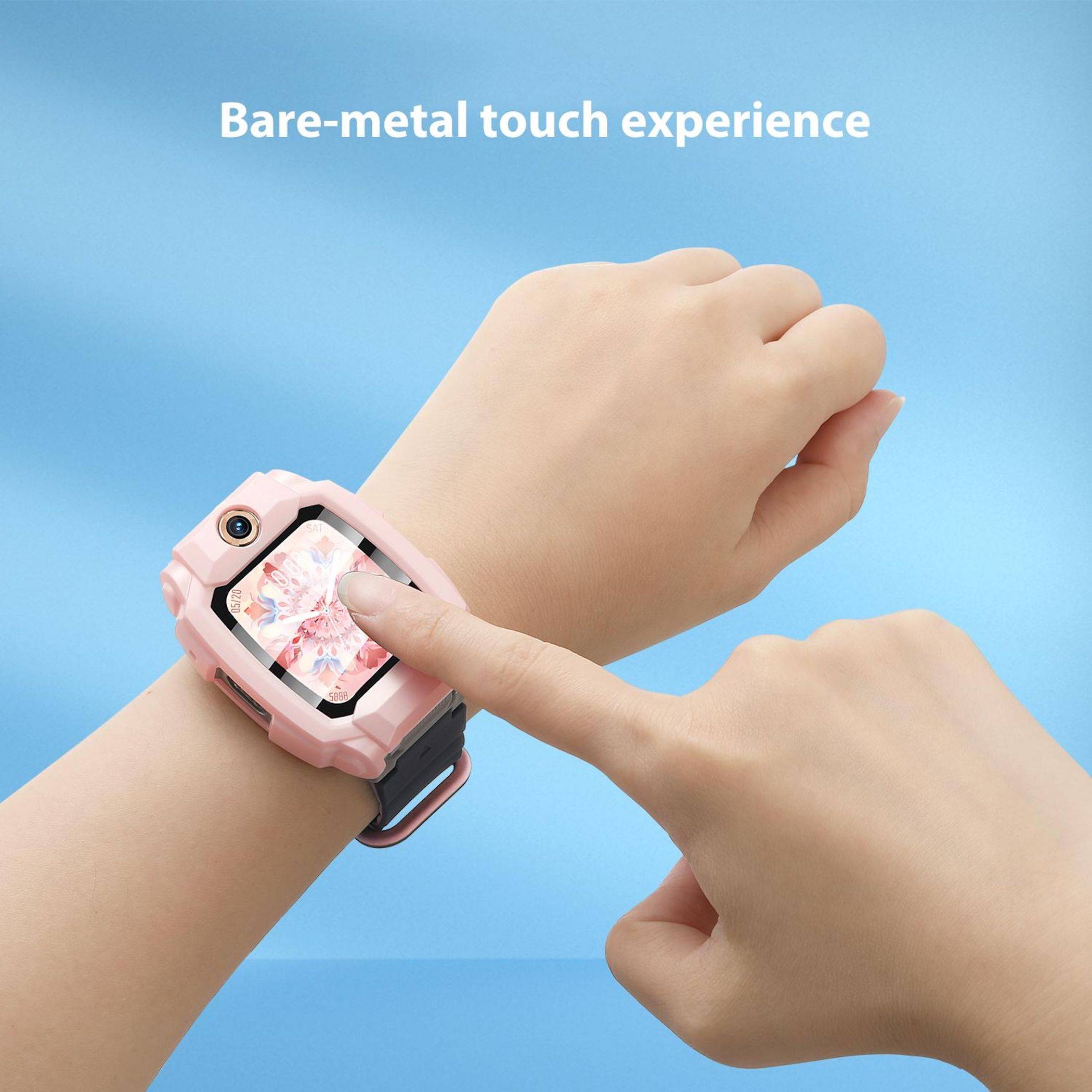 Kind mit einer rosa Smartwatch mit Touchscreen auf blauem Hintergrund, mit dem Text „Bare-metal touch experience" oben.