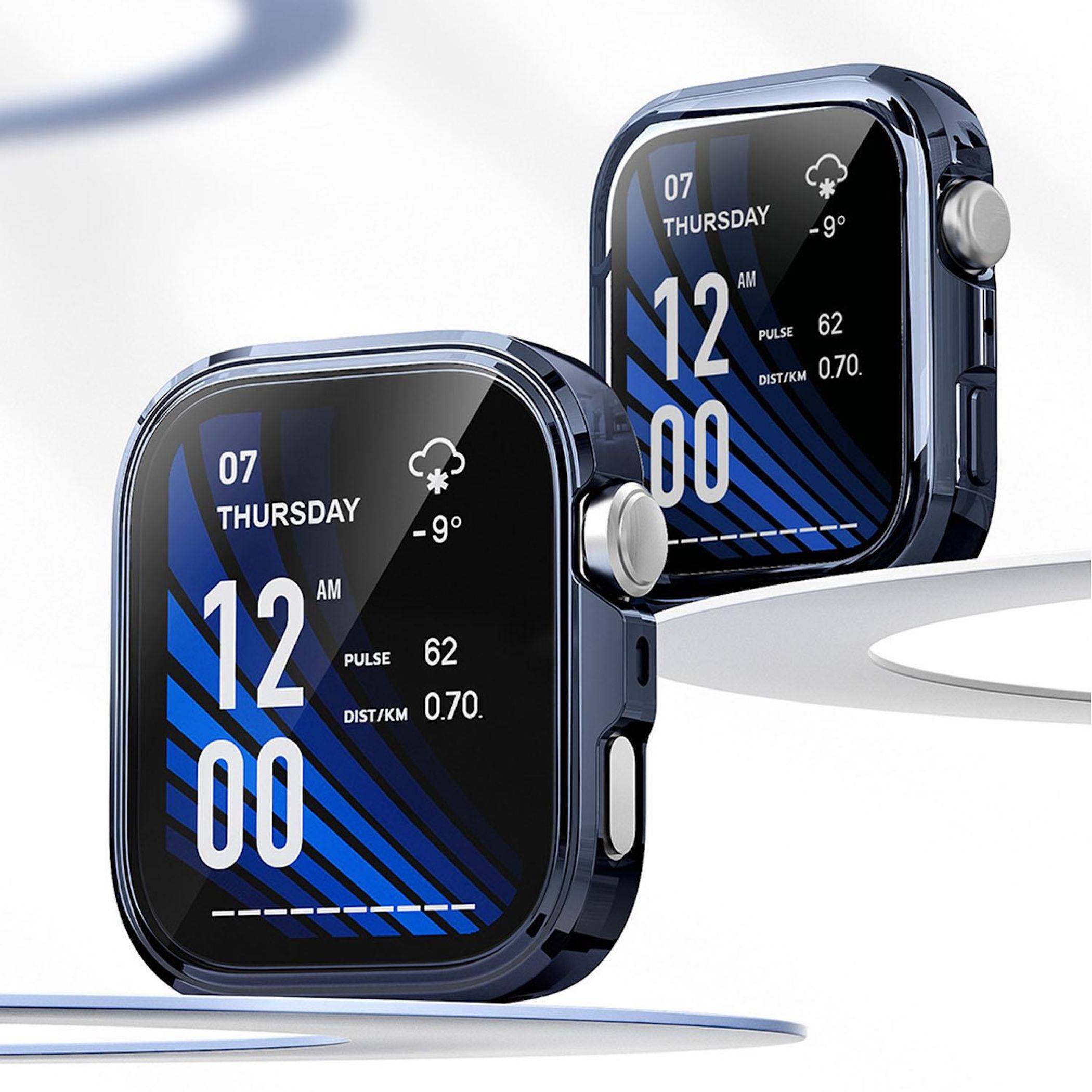 Zwei quadratische Smartwatches mit dunkelblauem Gehäuse zeigen ein digitales Zifferblatt mit Donnerstag, 12:00 Uhr, Wetter -9°, Puls 62 und Entfernung 0,70 km an.