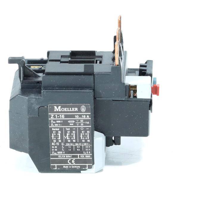 Black Moeller Z 1-16 Elektrorelais oder Schütz in Seitenansicht auf weißem Hintergrund, mit beschrifteter Frontplatte und sichtbaren Anschllussklemmen.