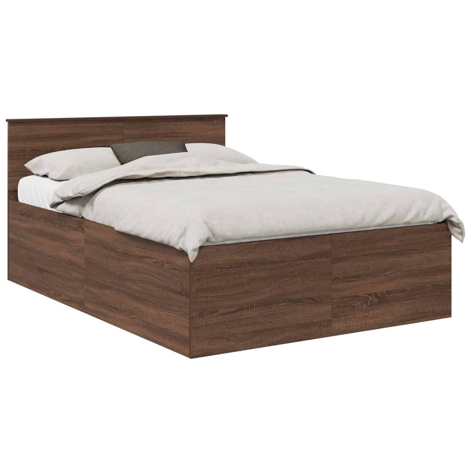 Holzbett mit Kopfteil, bezogen mit weißer Bettwäsche und grauen Kissen, vor weißem Hintergrund präsentiert.