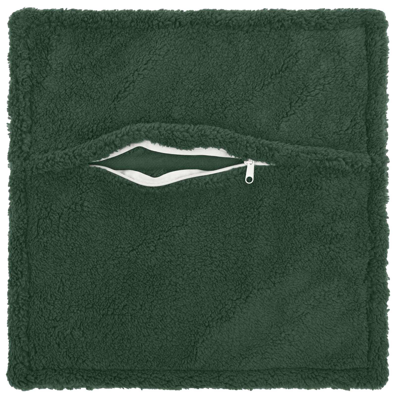 Dunkelgrüne Fleece-Kissenhülle oder Kissenbezug mit horizontalem Reißverschluss in der Nähe der Mitte.
