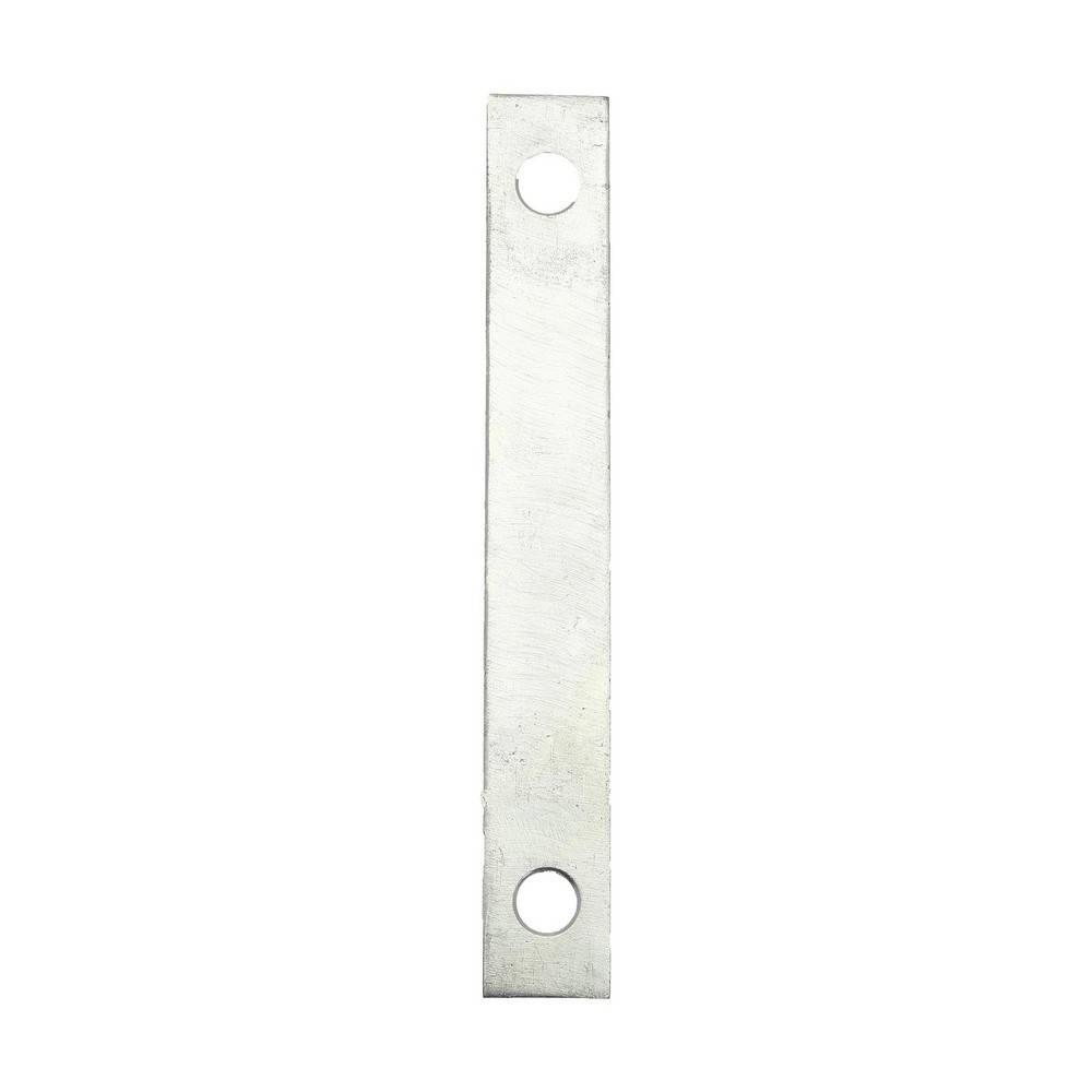 Ein schmaler silberner Metallstreifen mit zwei kreisförmigen Löchern, eines in der Nähe der Oberseite und eines in der Nähe der Unterseite, dargestellt auf weißem Hintergrund.