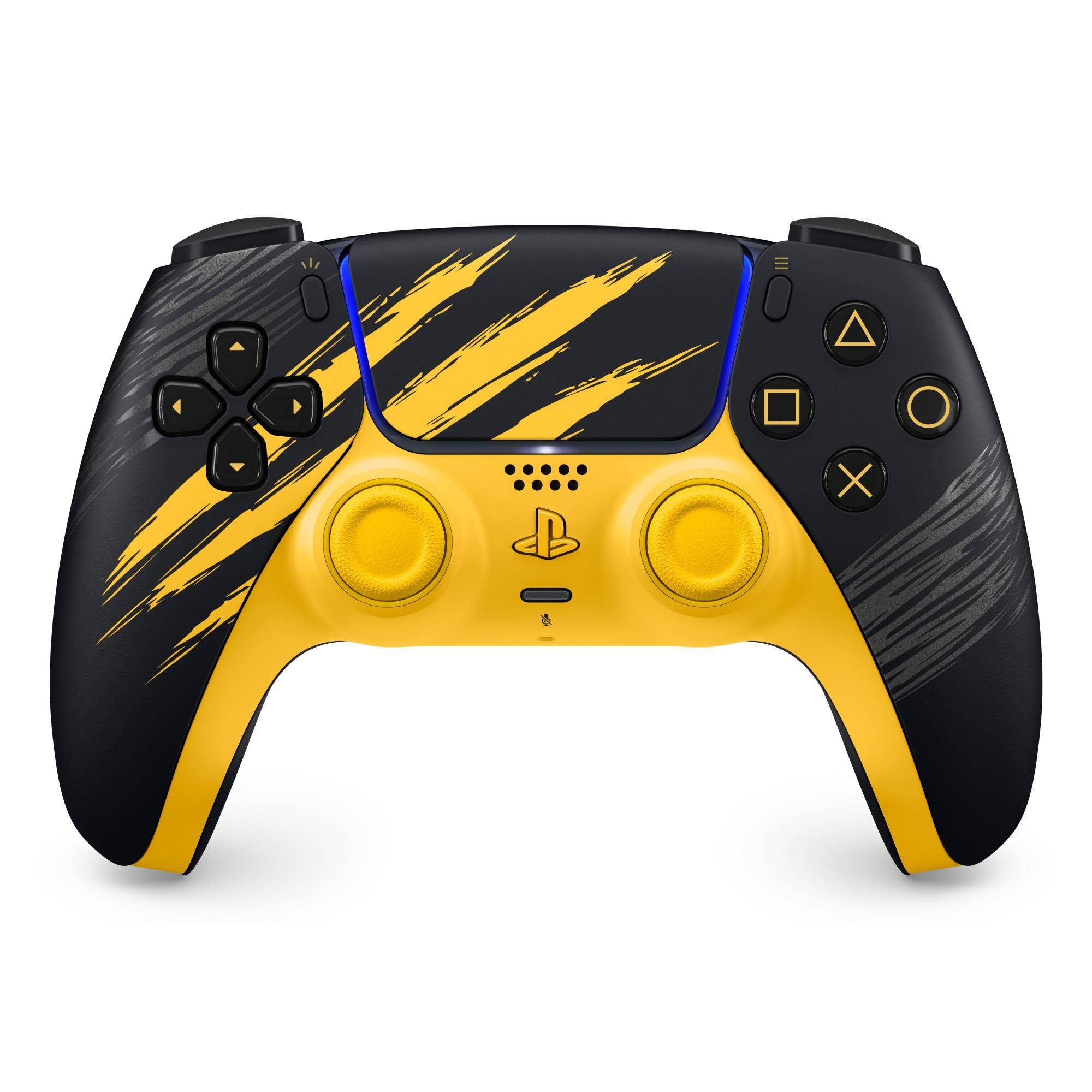 Schwarzer und gelber PlayStation-Controller mit Kratzerdesign, Vorderansicht auf weißem Hintergrund.