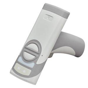 Tragbarer weißer Barcode-Scanner mit grauem Griff und Auslöseknopf, gezeigt vor einem einfachen Hintergrund.
