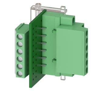 Grüner Industrie-Elektro-Anschlussblock mit Schraubklemmen und transparentem Befestigungsclip auf weißem Hintergrund.