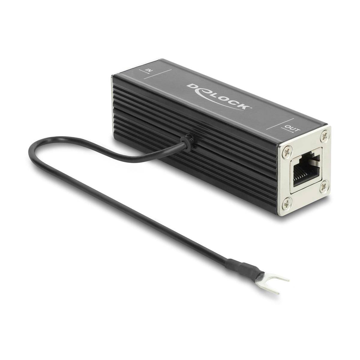 Schwarzer Delock Ethernet-Überspannungsschutz mit RJ45-Anschluss und Erdungsleiter auf weißem Hintergrund.