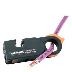 Siemens PROFIBUS FC-Kabelstecker, der um ein violettes Kabel mit freiliegenden Drahtenden geklemmt ist.