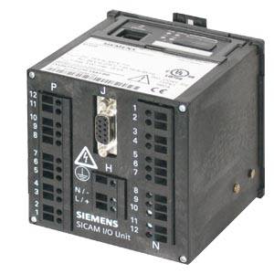Siemens SICAM I/O-Einheit Industriesteuerungsmodul mit nummerierten Frontklemmen und einem Serienanschluss.