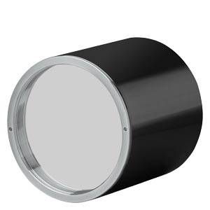 Schwarze zylindrische Wandleuchte mit rundem mattiertem Frontlinsenglas und silbernem Metallring, dargestellt auf weißem Hintergrund.