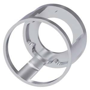 Polierter metallischer zylindrischer mechanischer Ring mit einer inneren Wellenbohröffnung, dargestellt in einer sauberen weißen produktgestalteten Darstellung.
