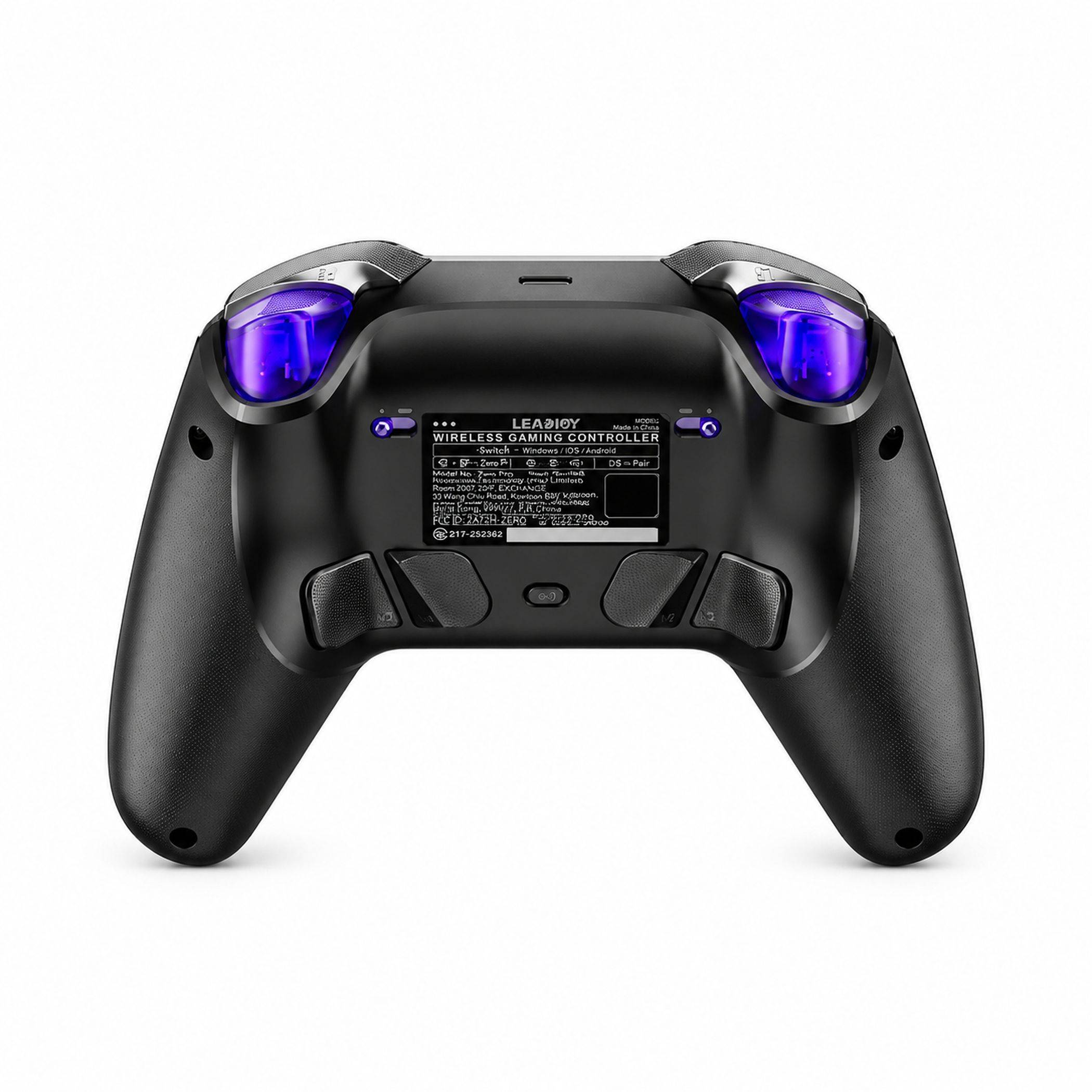 Schwarzer kabelloser Gaming-Controller von hinten gezeigt, mit lila beleuchteten Schultasten und einem zentralen Etikett.