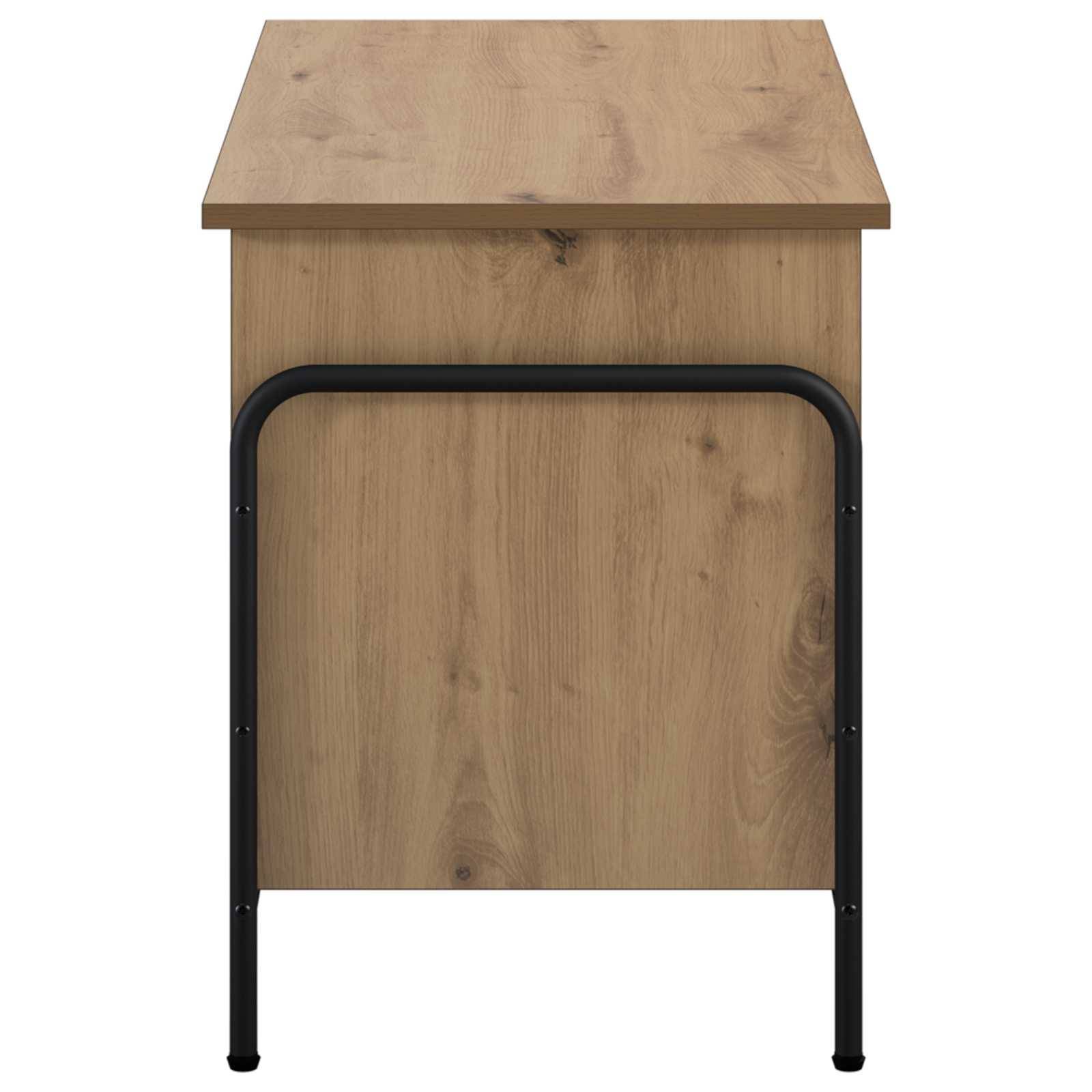Kleiner Holztisch oder Schrank mit heller Holzoberfläche und schwarzen Metallrahmenbeinen, Vorderansicht auf weißem Hintergrund.