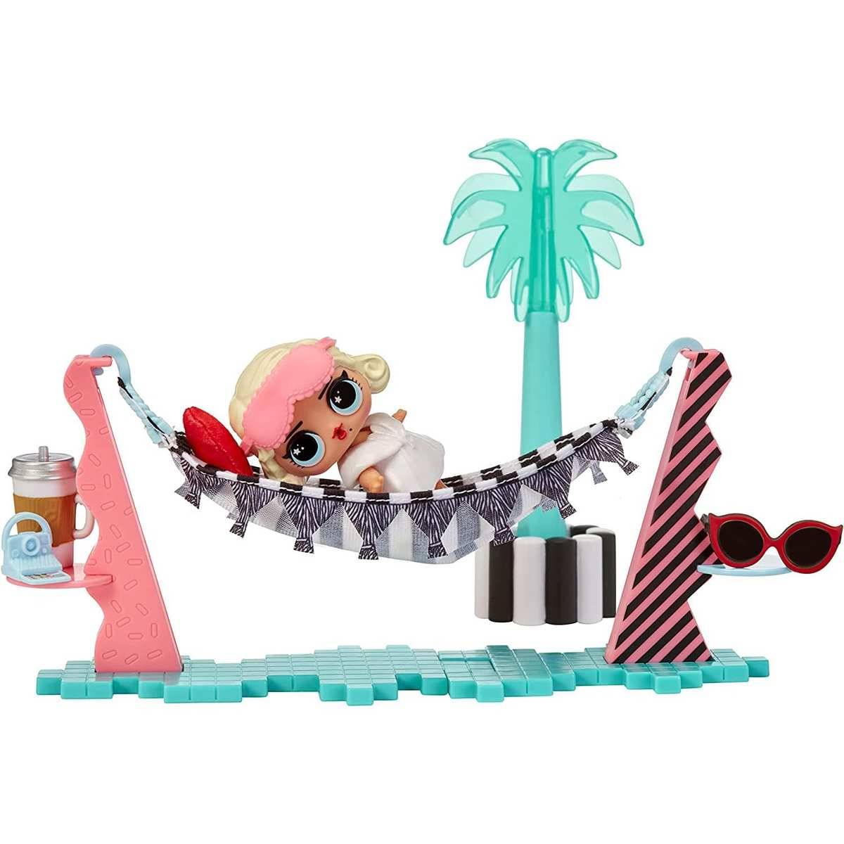 L.O.L. Surprise! OMG House of Surprises Playset Vacay Lounge Puppe Leading Baby