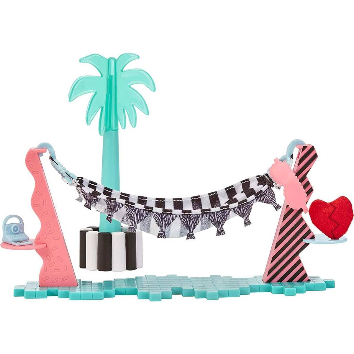 L.O.L. Surprise! OMG House of Surprises Playset Vacay Lounge Puppe Leading Baby