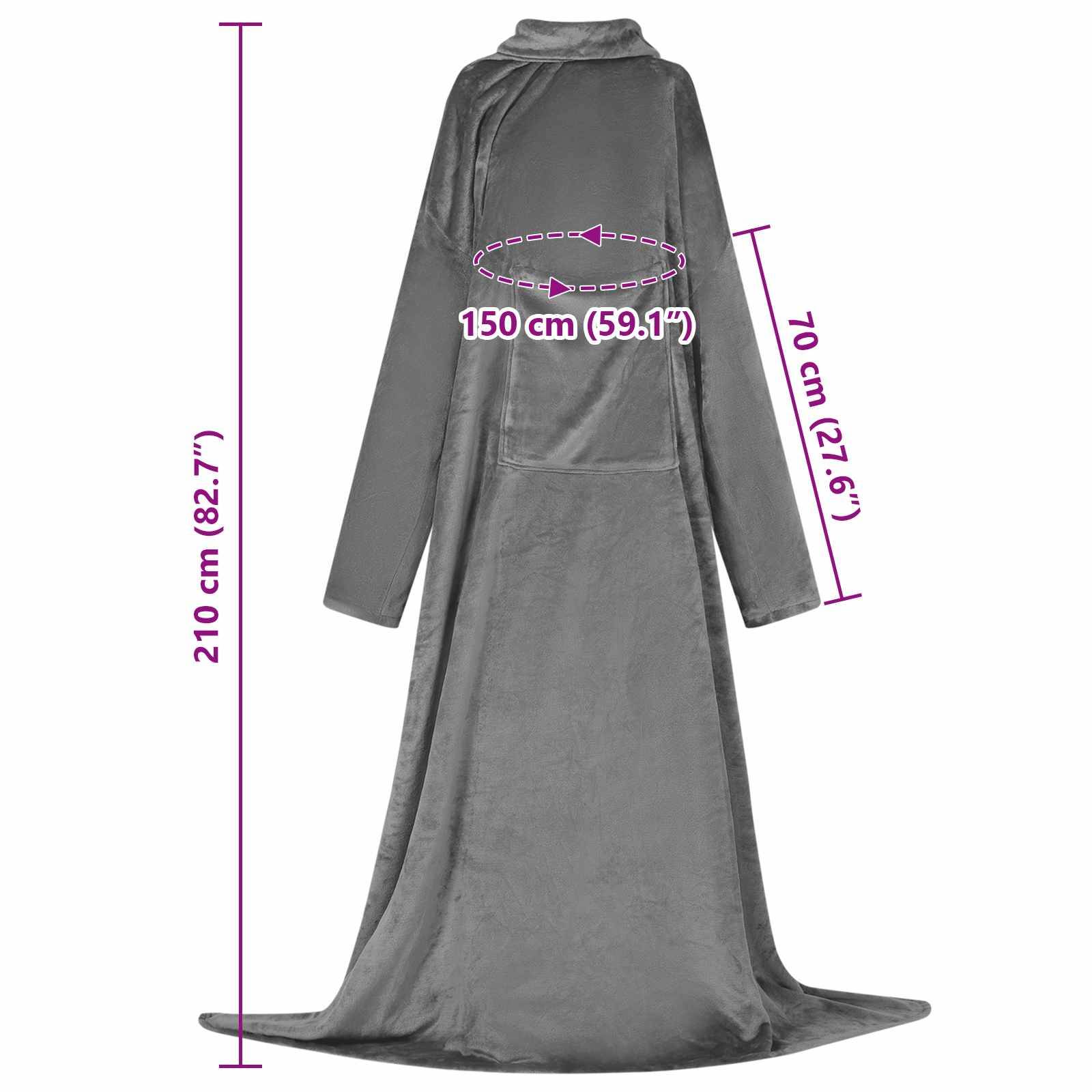 Grauer Kapuzencape mit Abmessungen: 210 cm lang, 150 cm breit und 70 cm Ärmellänge.