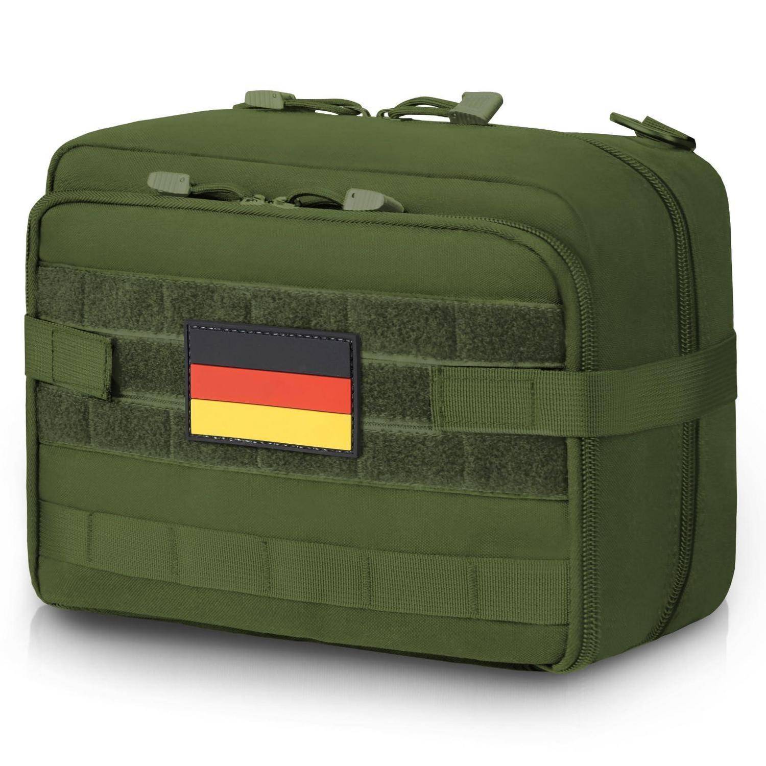 Olivgrüne taktische Reißverschlusstasche mit MOLLE-Riemen und einem deutschen Flaggenpatch auf der Vorderseite.