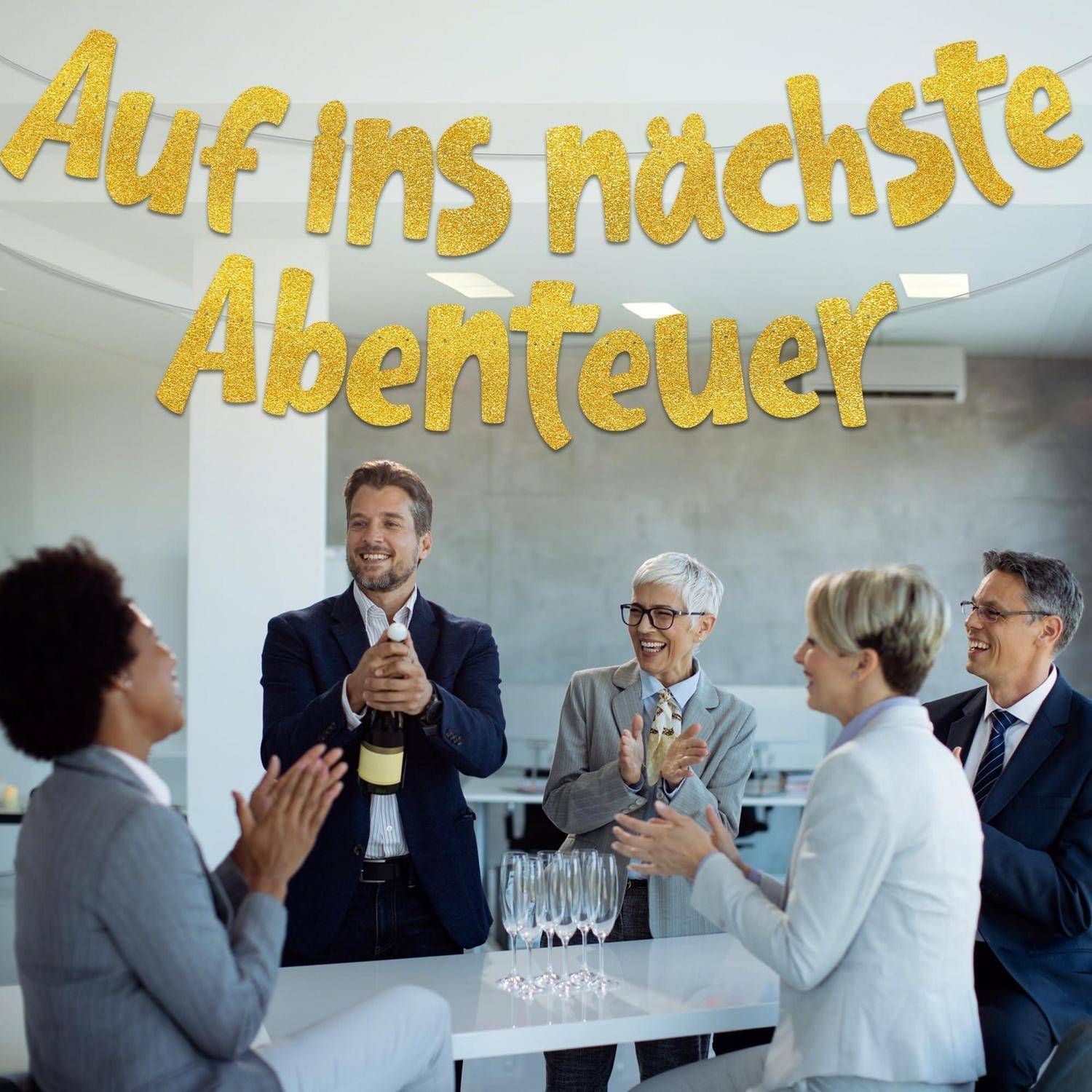 Girlande "Auf ins nächste Abenteuer" Gold Glitzer