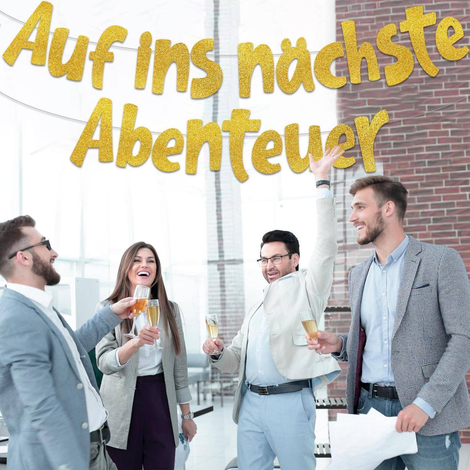 Girlande "Auf ins nächste Abenteuer" Gold Glitzer