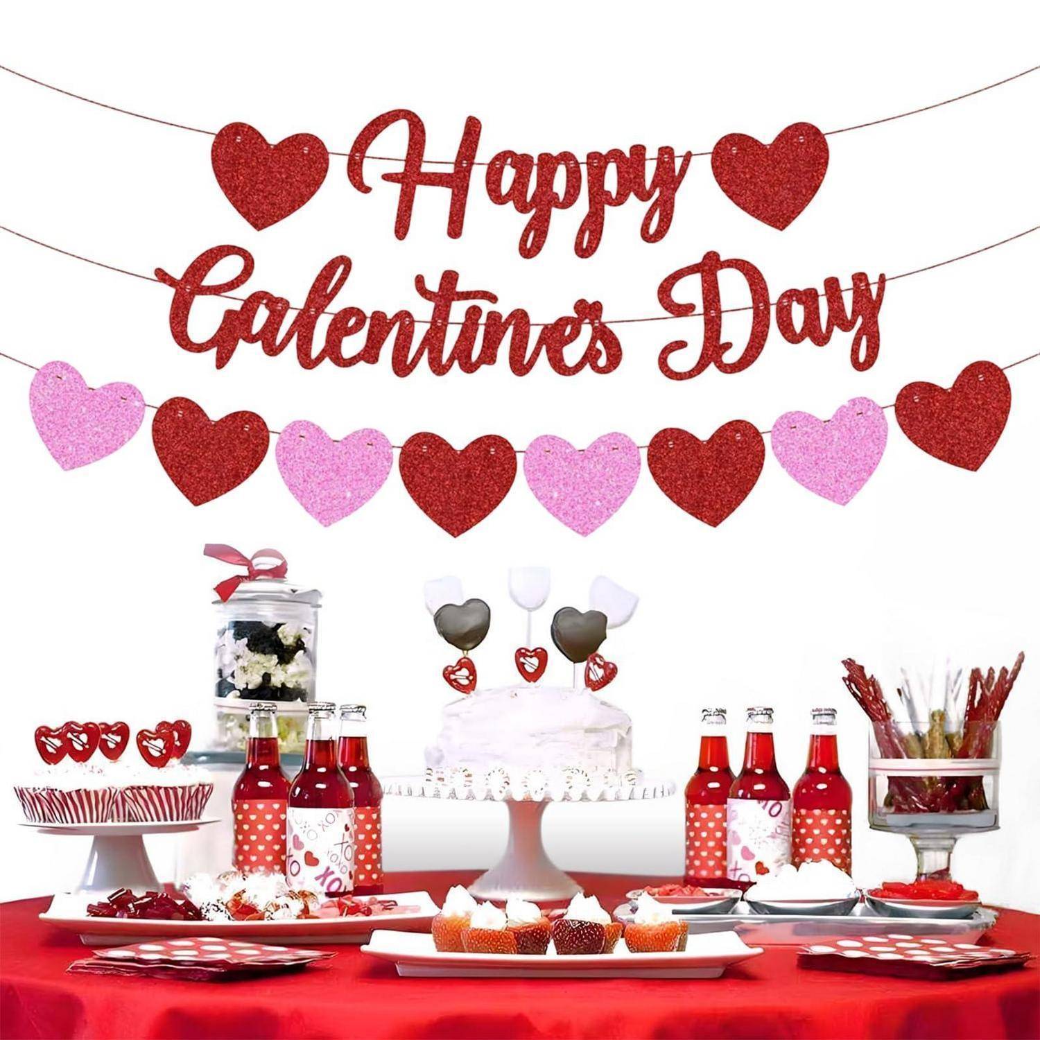 Valentinstag-Party-Tisch mit „Happy Galentines Day