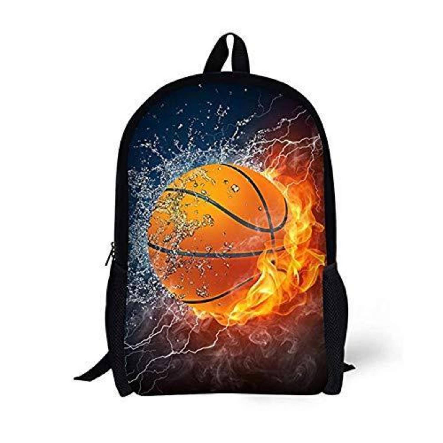 Schwarzer Rucksack mit einer Basketballgrafik, umgeben von Wasserspritzern und Flammen auf der Vorderseite.