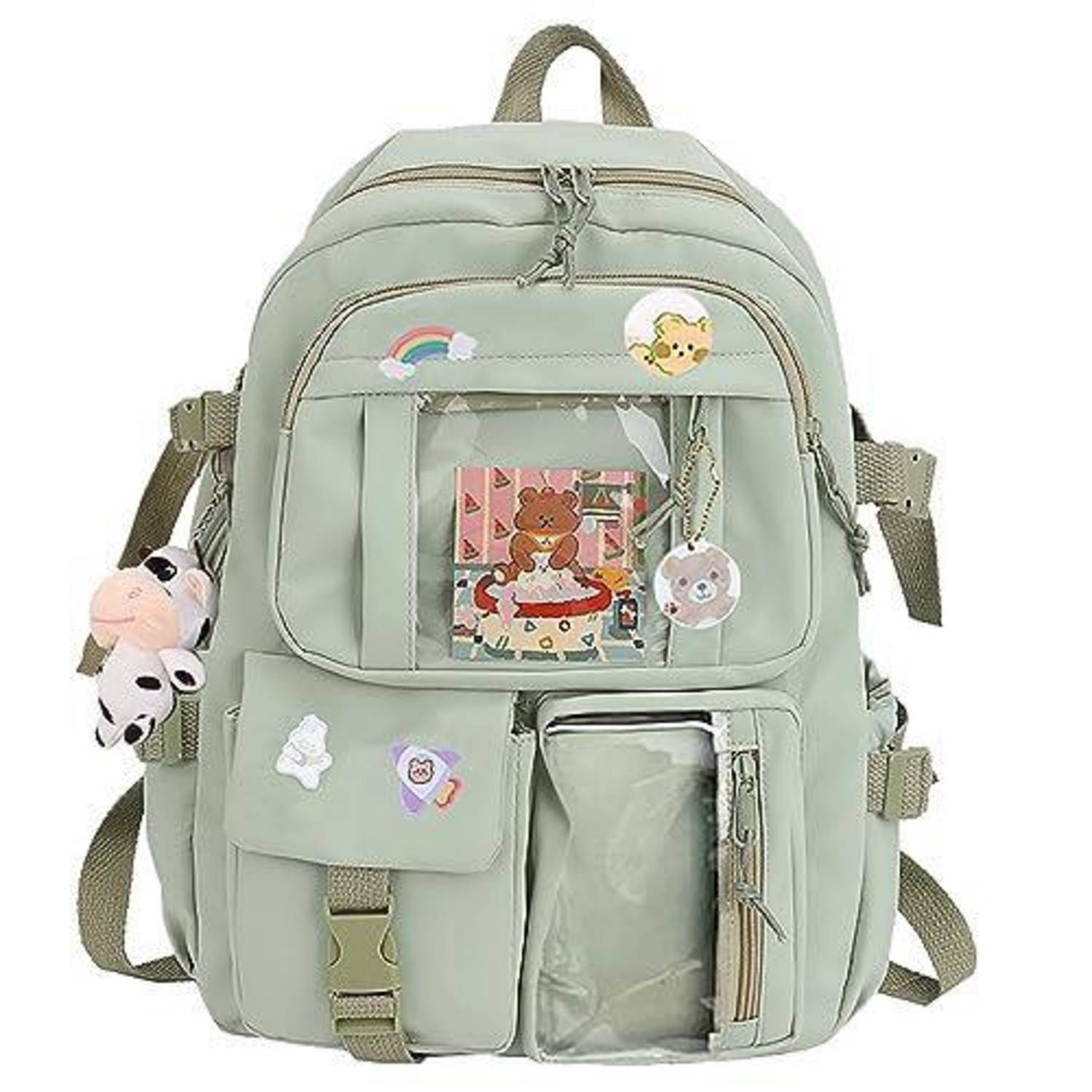 Minzgrüner Rucksack mit mehreren vorderen Taschen, Reißverschlussfächern, niedlichen Aufklebern und einem plüschigen Panda-Anhänger an der Seite.