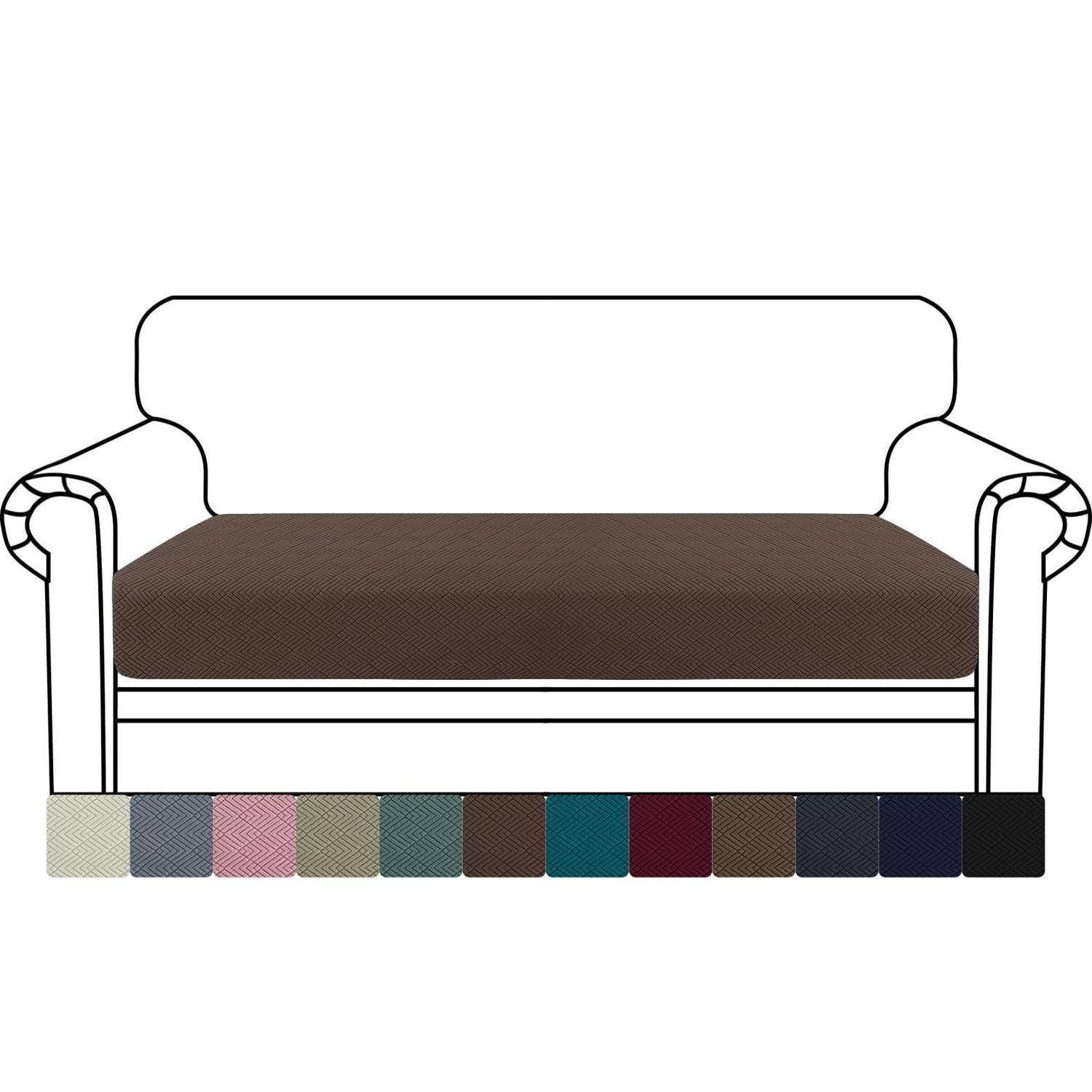 Illustriertes Sofa mit braunem Sitzkissen und weißem Rahmen, darunter eine Reihe von Stofffarbmustern.