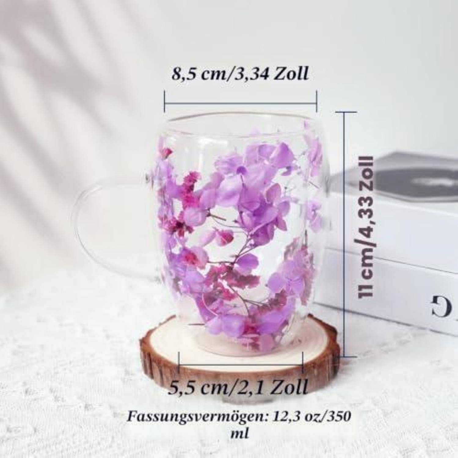 Klares Blumenglas-Becher auf Holzuntersetzer mit beschrifteten Abmessungen 8,5 cm breit, 11 cm hoch, 5,5 cm Boden, Fassungsvermögen 12,3 oz/350 ml.