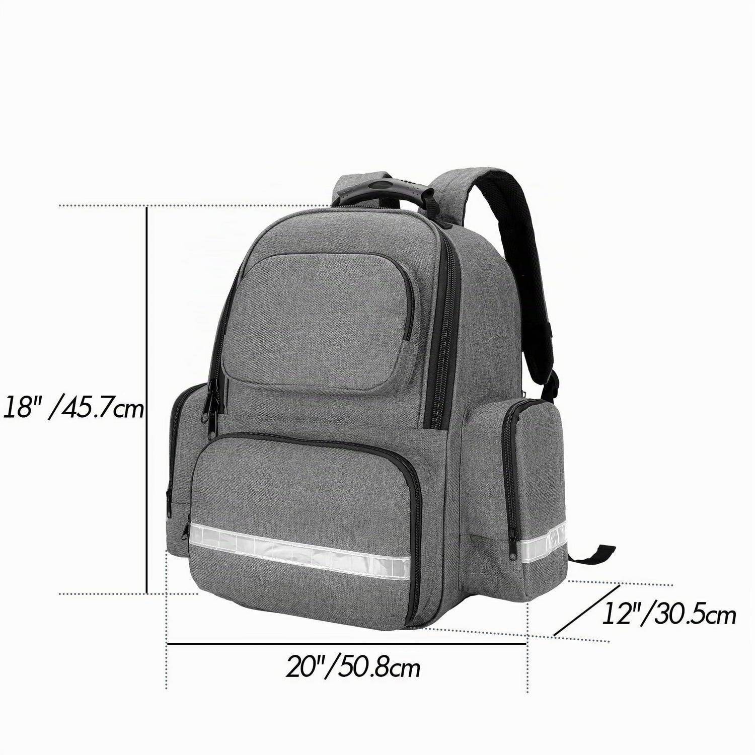 Grauer Rucksack mit Größenangaben: 18 Zoll x 20 Zoll x 12 Zoll (45,7 cm x 50,8 cm x 30,5 cm).