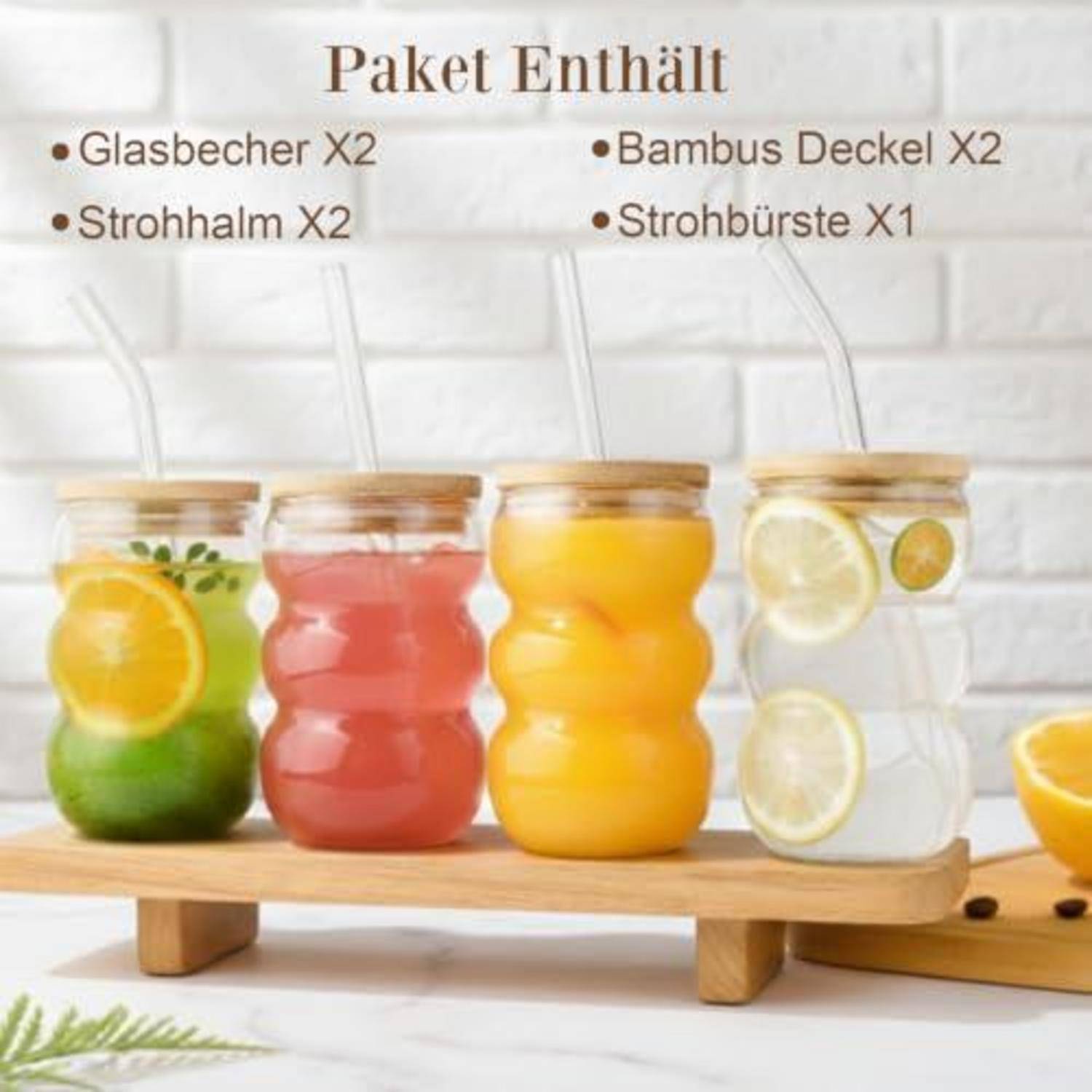 Paket Enthält: 2 Glaskakao, 2 Strohhalme, 2 Bambusdeckel und 1 Flaschenreinigungsbürste, mit vier Getränken in wiederverwendbaren Gläsern.
