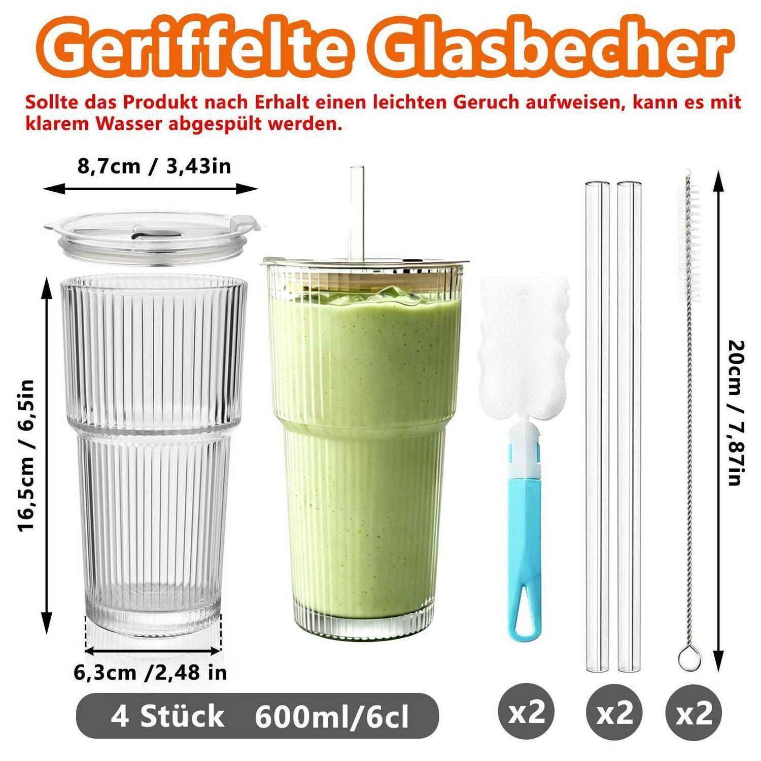Produktbild eines gerippten Glastumbler-Sets: 4 durchsichtige 600-ml-Becher mit Deckeln, Strohhalmen, Reinigungsbürste und Schwamm, mit Größenangaben.