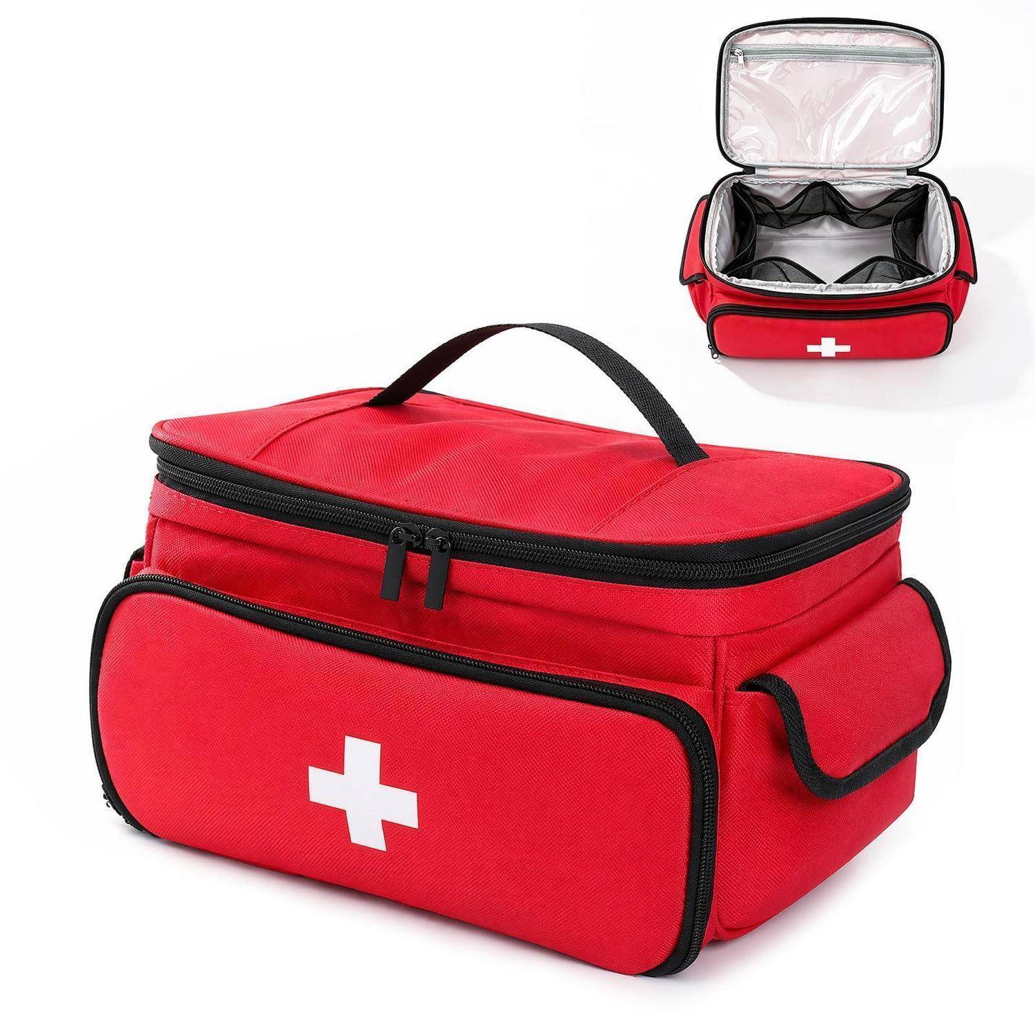 Rote isolierte Erste-Hilfe-Tasche mit weißem Kreuz und Griff, geschlossen vorne und offen im Hintergrund mit unterteiltem Innenraum gezeigt.