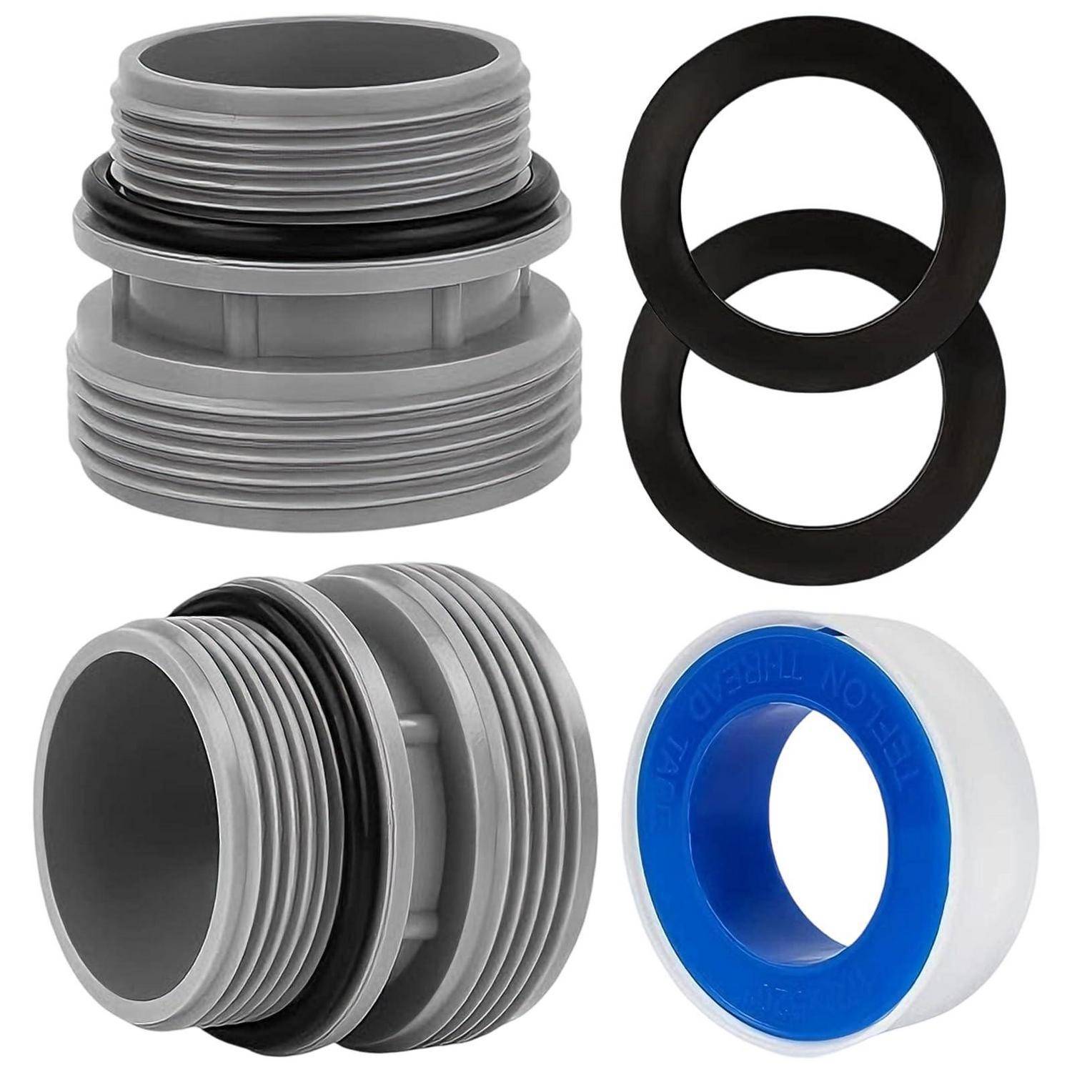Sortierte Sanitär-Adapterfittings und Dichtungsringe, darunter graue Gewindeverbinder und schwarze sowie blaue Dichtungen, auf weißem Hintergrund dargestellt.