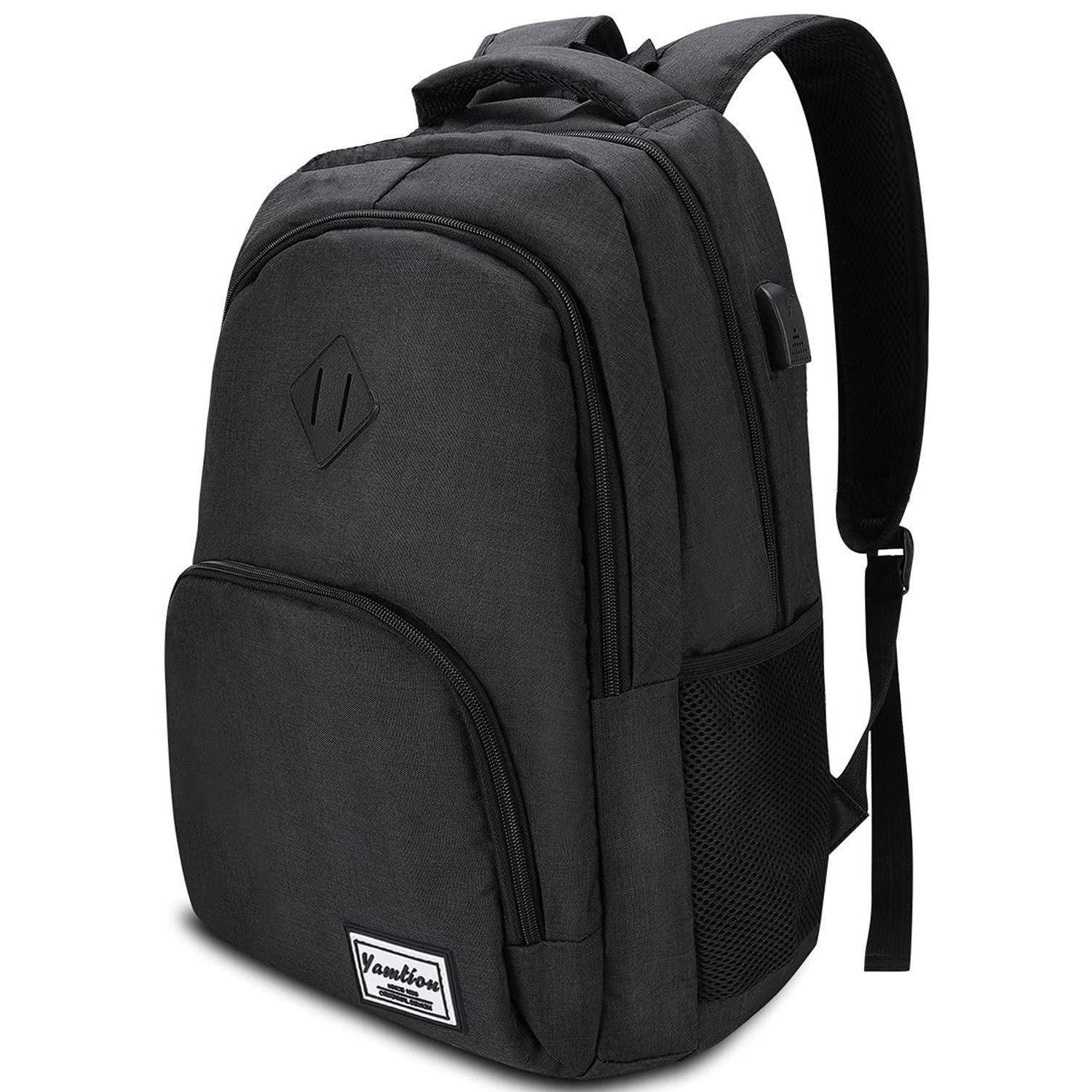 Schwarzer Rucksack mit mehreren Reißverschlussfächern, gepolsterten Schultergurten und seitlicher Netztasche auf weißem Hintergrund.