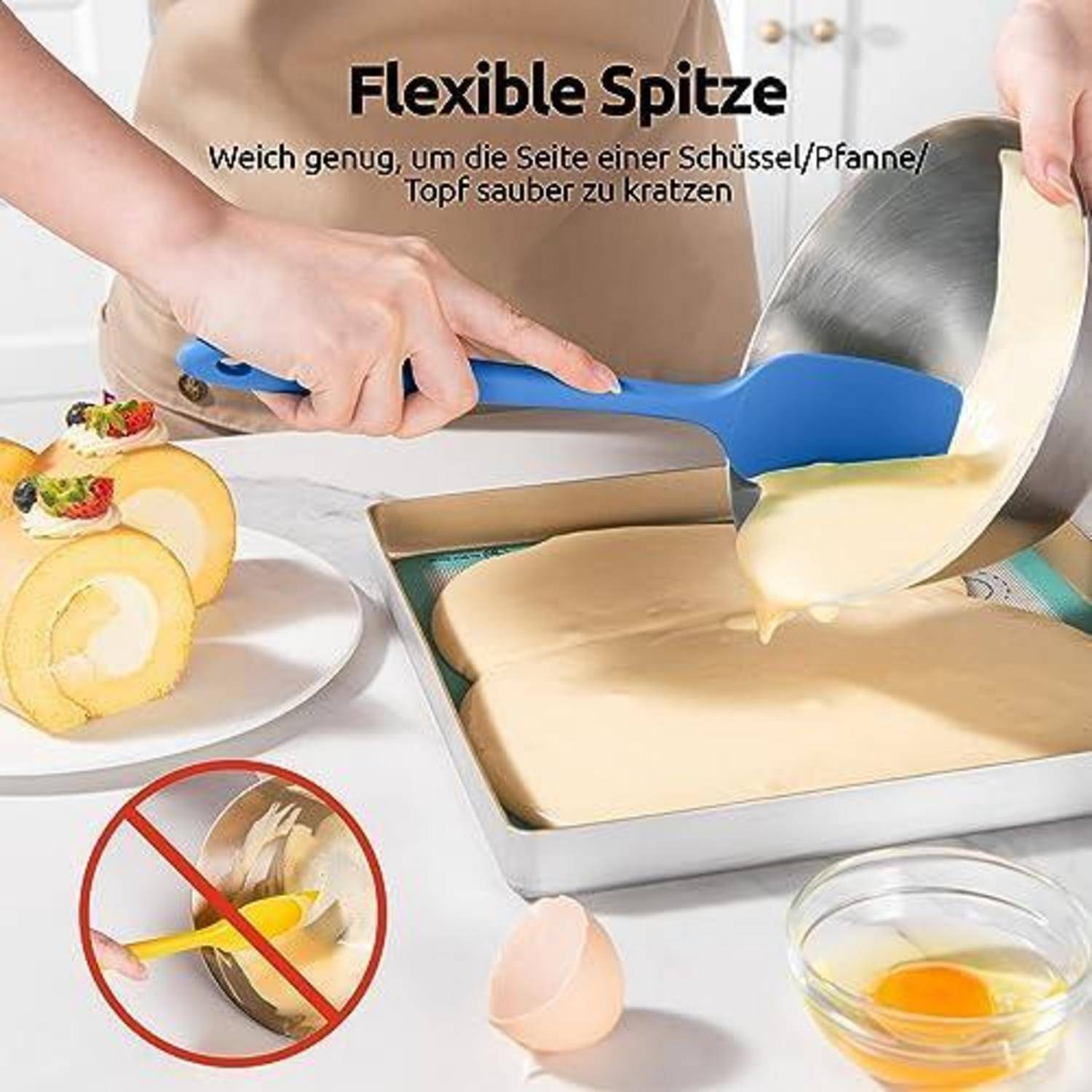 Person, die mit einem blauen flexiblen Spatel Teig aus einer Schüssel in eine Backform schabt; deutscher Text besagt „Flexible Spitze