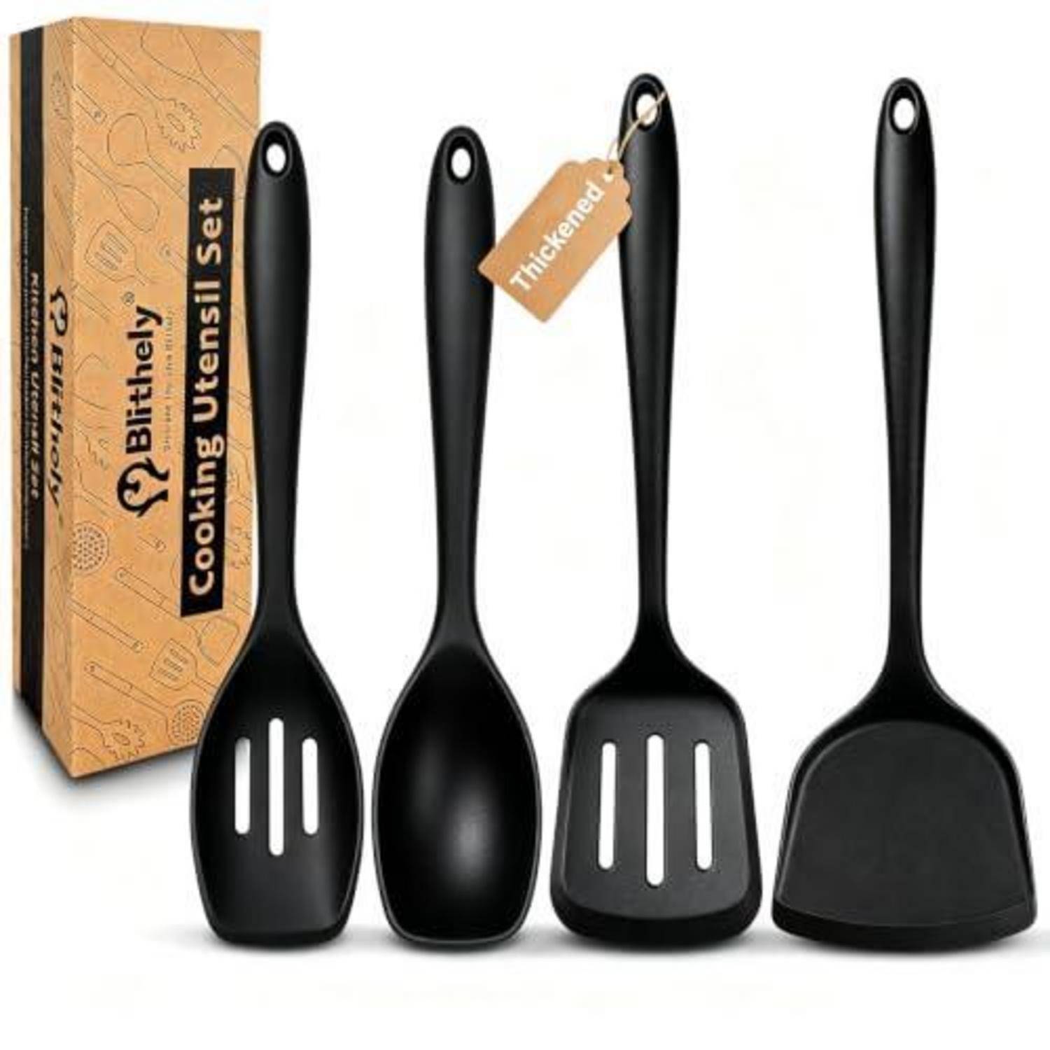 Schwarzer 4-teiliger Kochutensilien-Set mit Schöpflöffel, Volllöffel, Schaufellöffel und Servierlöffel neben einer beschrifteten Box „Kochutensilien-Set