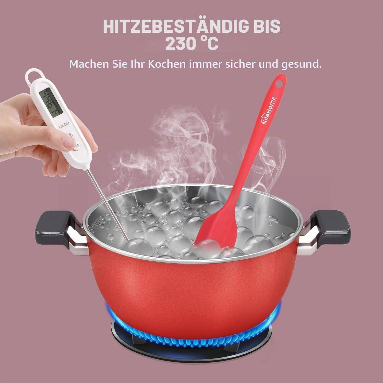 Bild eines roten hitzebeständigen Kochtopfes auf einem Gasbrenner, mit einem Thermometer in kochendem Wasser und einem roten Löffel; Text sagt 