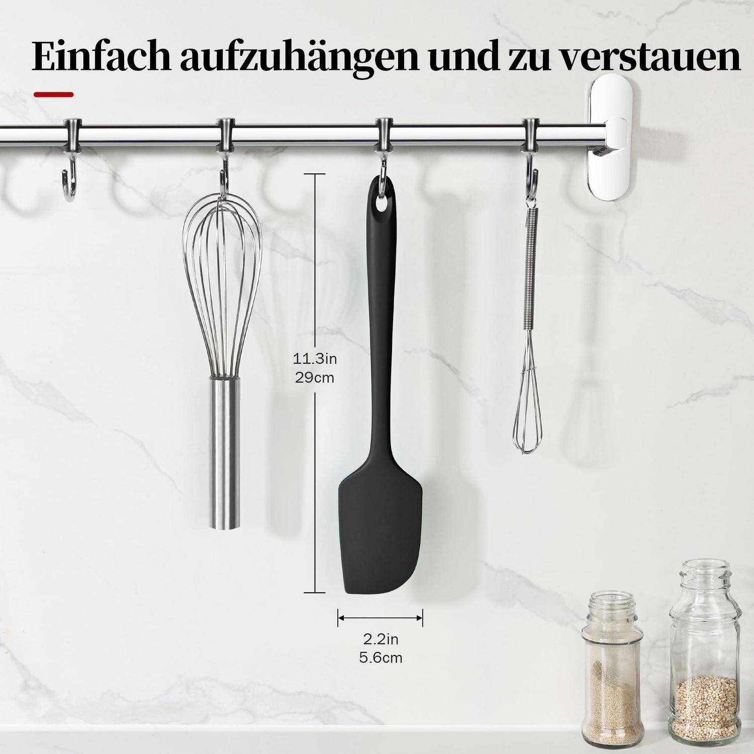Wandmontierte Küchengerätehalterung mit hängenden Haken und Werkzeugen; der Text lautet „Einfach aufzuhängen und zu verstauen