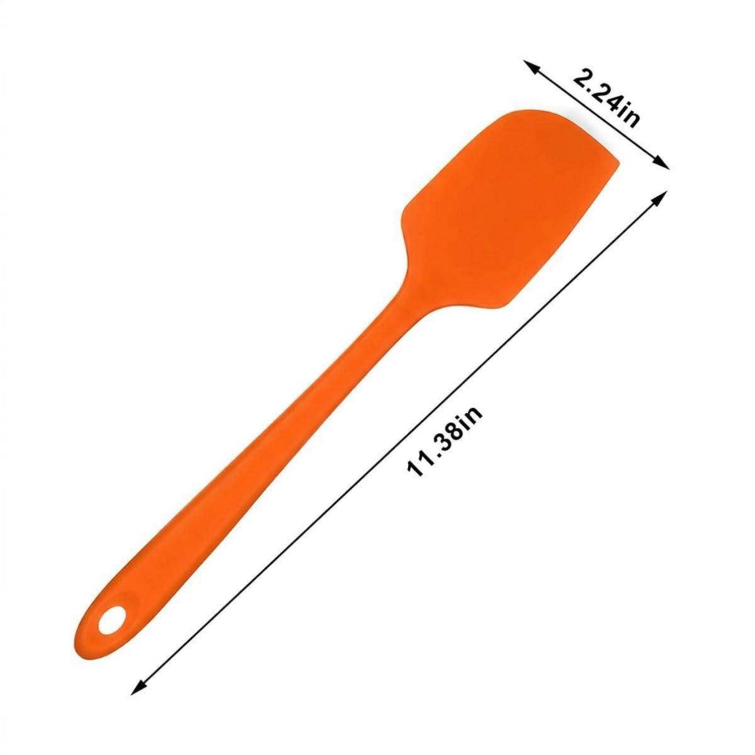 Orange-Silikonspatel mit Maßangaben: 11,38 Zoll lang und 2,24 Zoll breit.