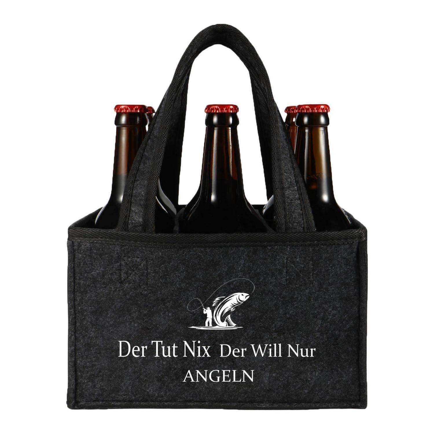 Schwarze Filz-Sechserpack-Bierhalterung mit drei Flaschen, auf der Vorderseite mit deutschem Text „Der Tut Nix Der Will Nur ANGELN