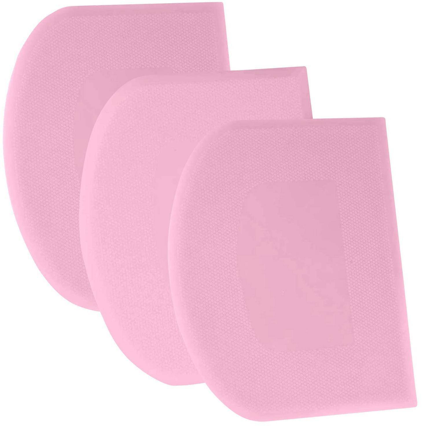 Drei rosa strukturierte Knieschützer, die sich auf weißem Hintergrund überlappen.