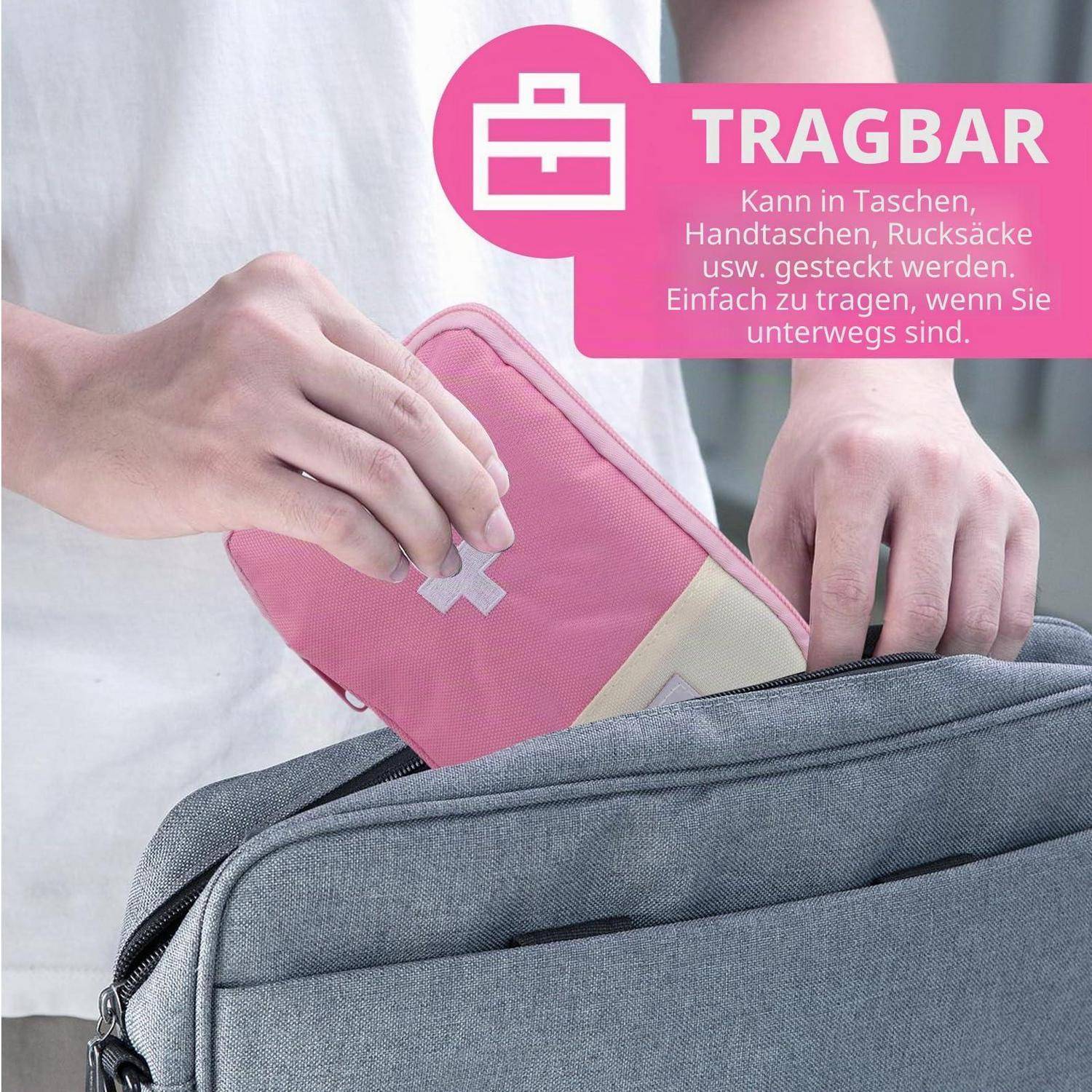 Hände, die ein rosa Etui in einen grauen Rucksack legen; deutscher Text hebt einen tragbaren, leicht zu transportierenden Rucksack für Reisen oder den täglichen Gebrauch hervor.