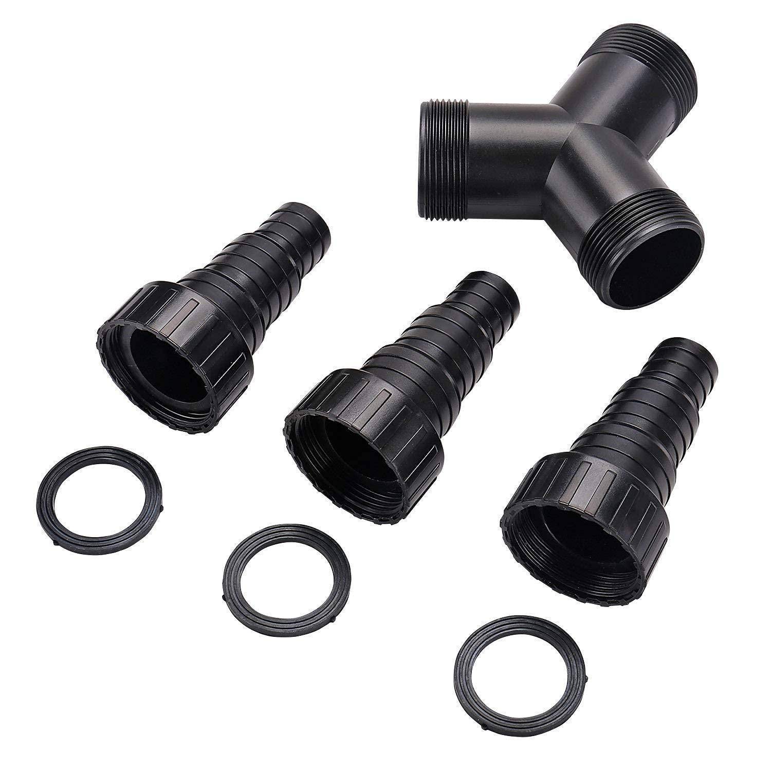 Schwarze Kunststoffschlauchverbinder und drei O-Ringe auf weißem Hintergrund, einschließlich einer Y-förmigen Verschraubung und drei gerippter gerader Adapter.