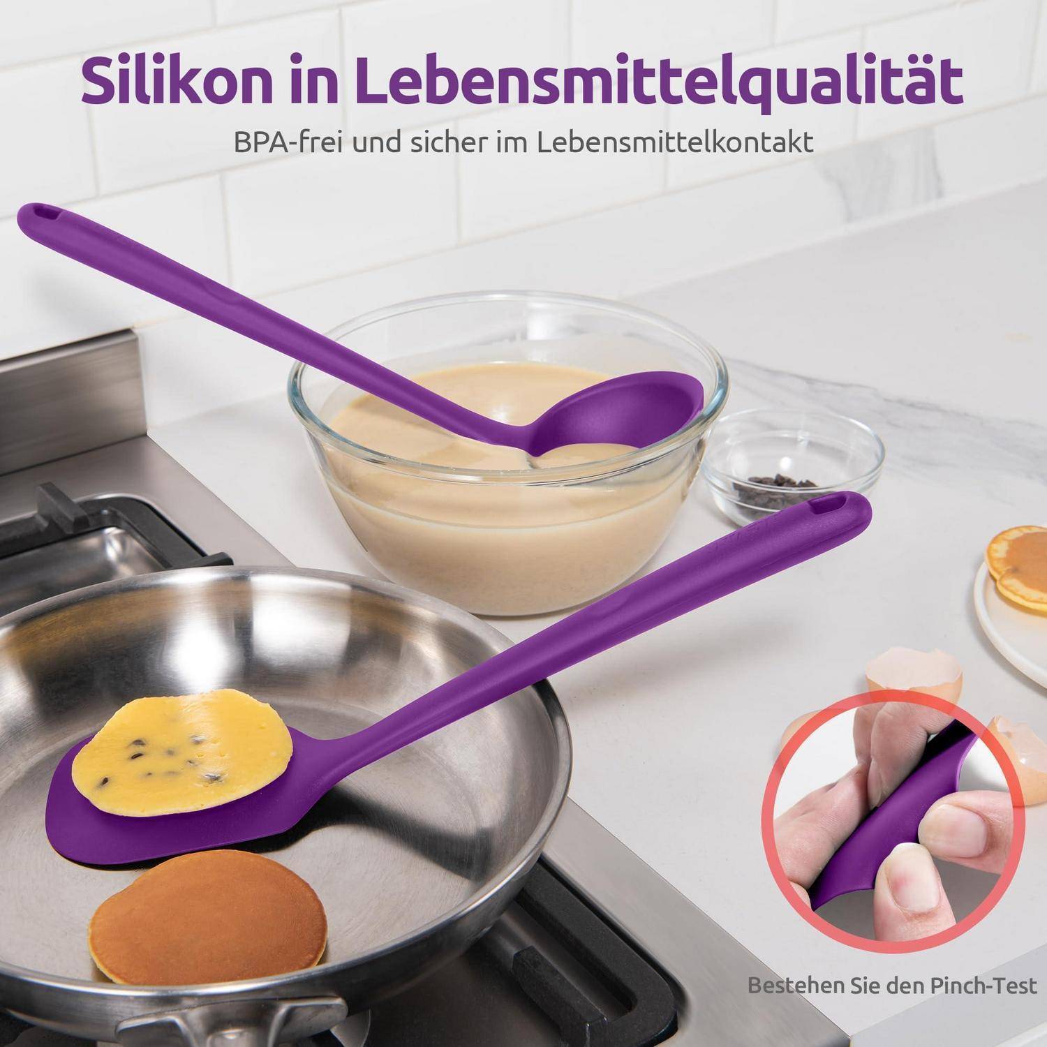 Anzeige mit lila Silikonküchenutensilien—Spachtel und Löffel—verwendet mit Lebensmitteln in Schüsseln und einer Pfanne; Text besagt „Silikon in Lebensmittelqualität