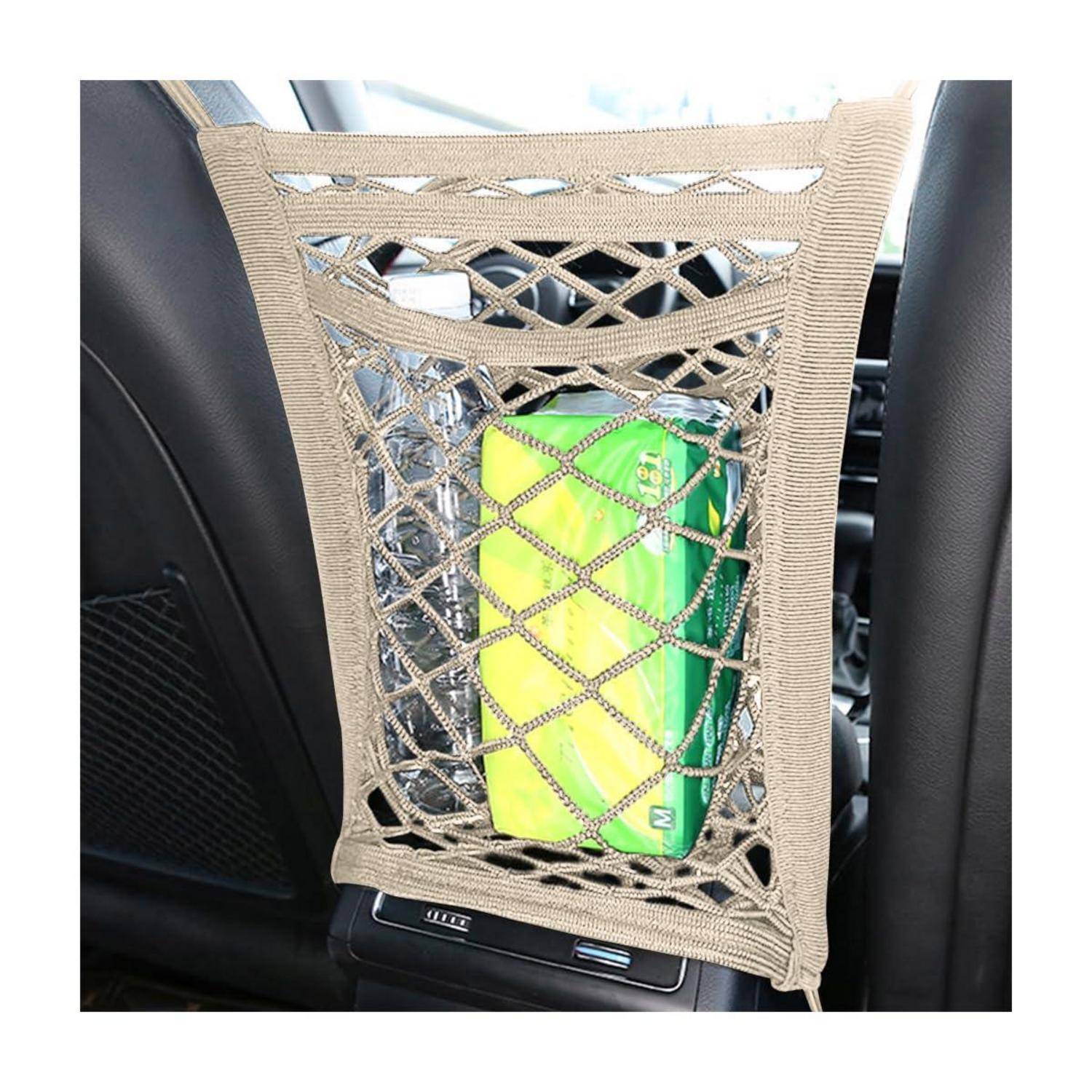 Eine beige Netzmaschenorganizer-Rückenlehne für Autositze, die eine Taschentuchbox und kleine Gegenstände zwischen zwei Vordersitzen hält.